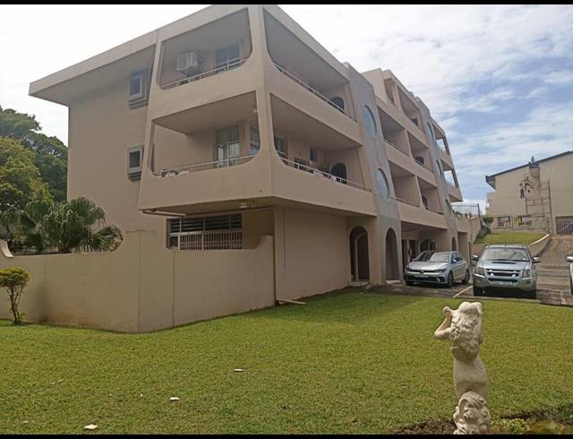 2 BEDROOM APARTMENT FOR SALE IN MANABA BEACH